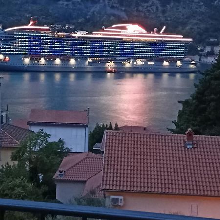 Bay View Apartments Котор Экстерьер фото