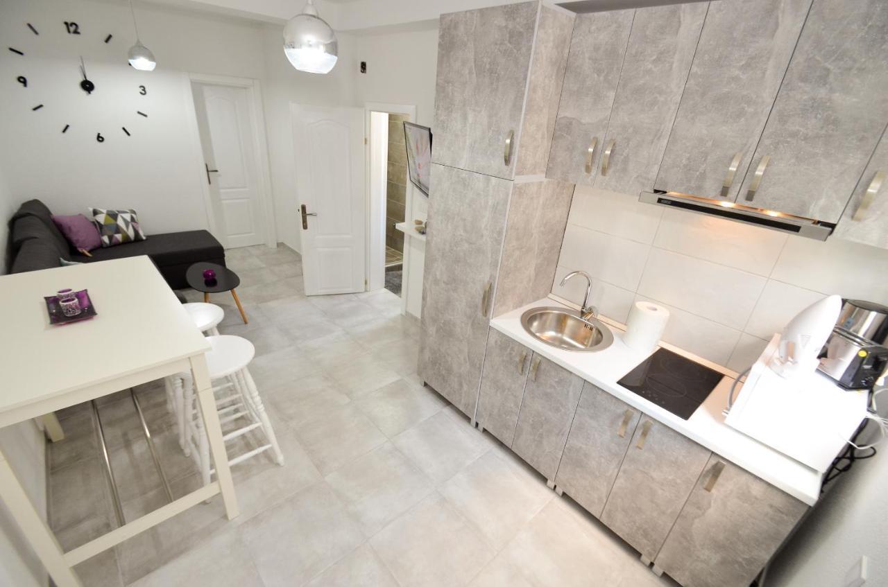 Bay View Apartments Котор Экстерьер фото
