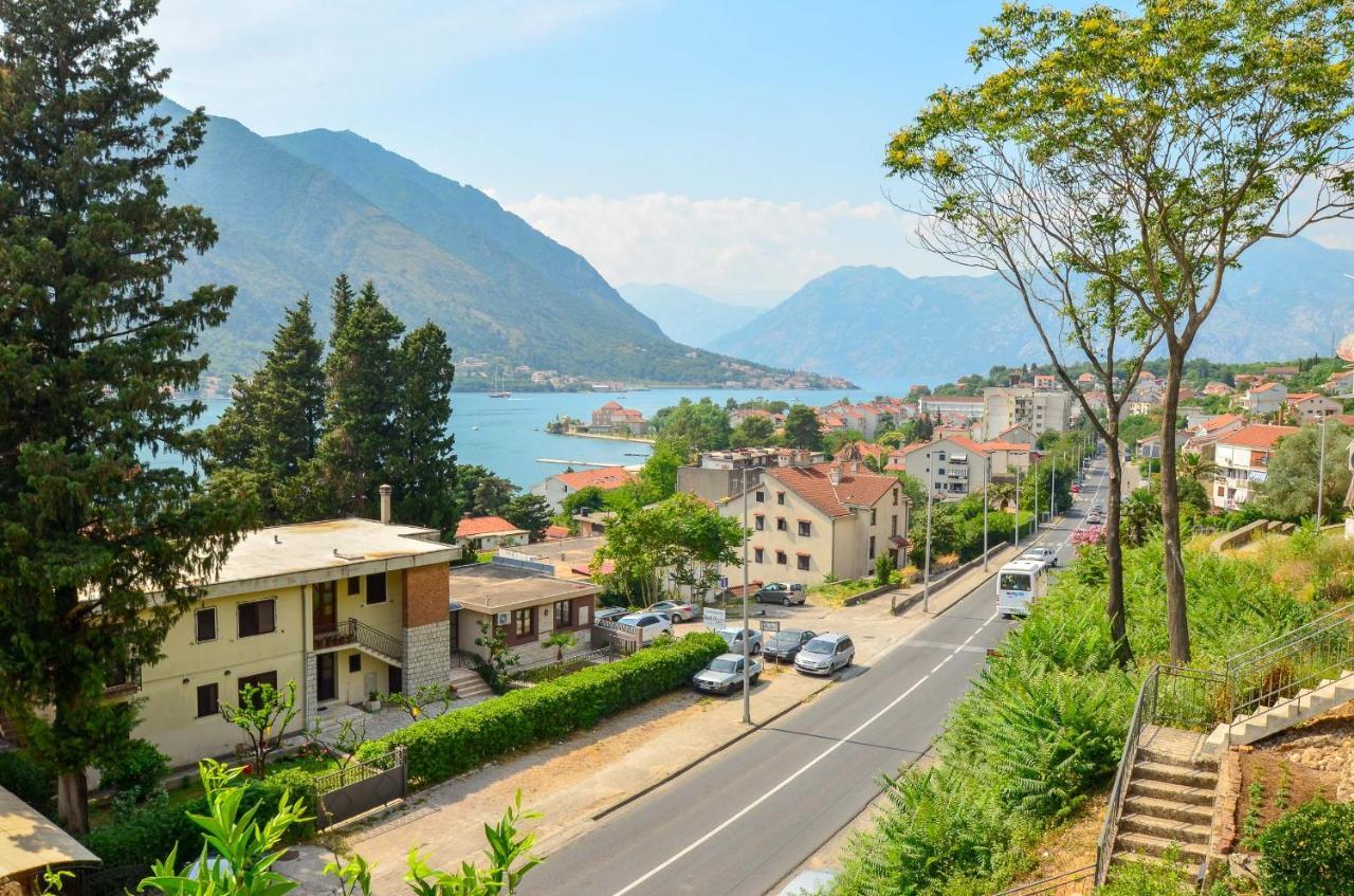 Bay View Apartments Котор Экстерьер фото