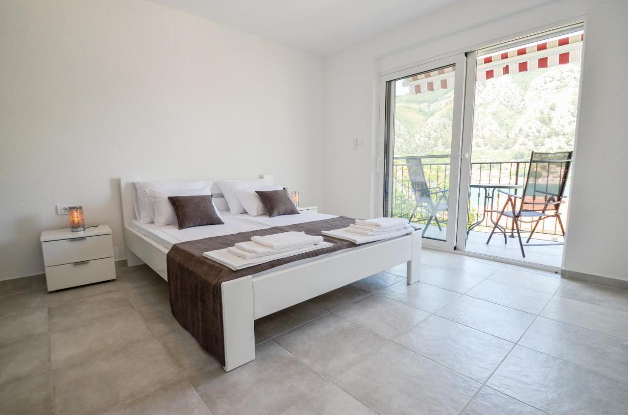 Bay View Apartments Котор Экстерьер фото