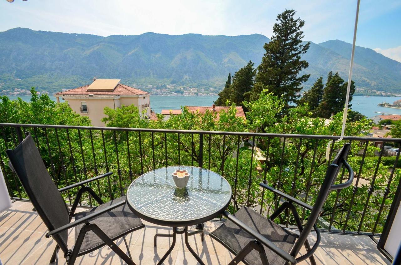 Bay View Apartments Котор Экстерьер фото