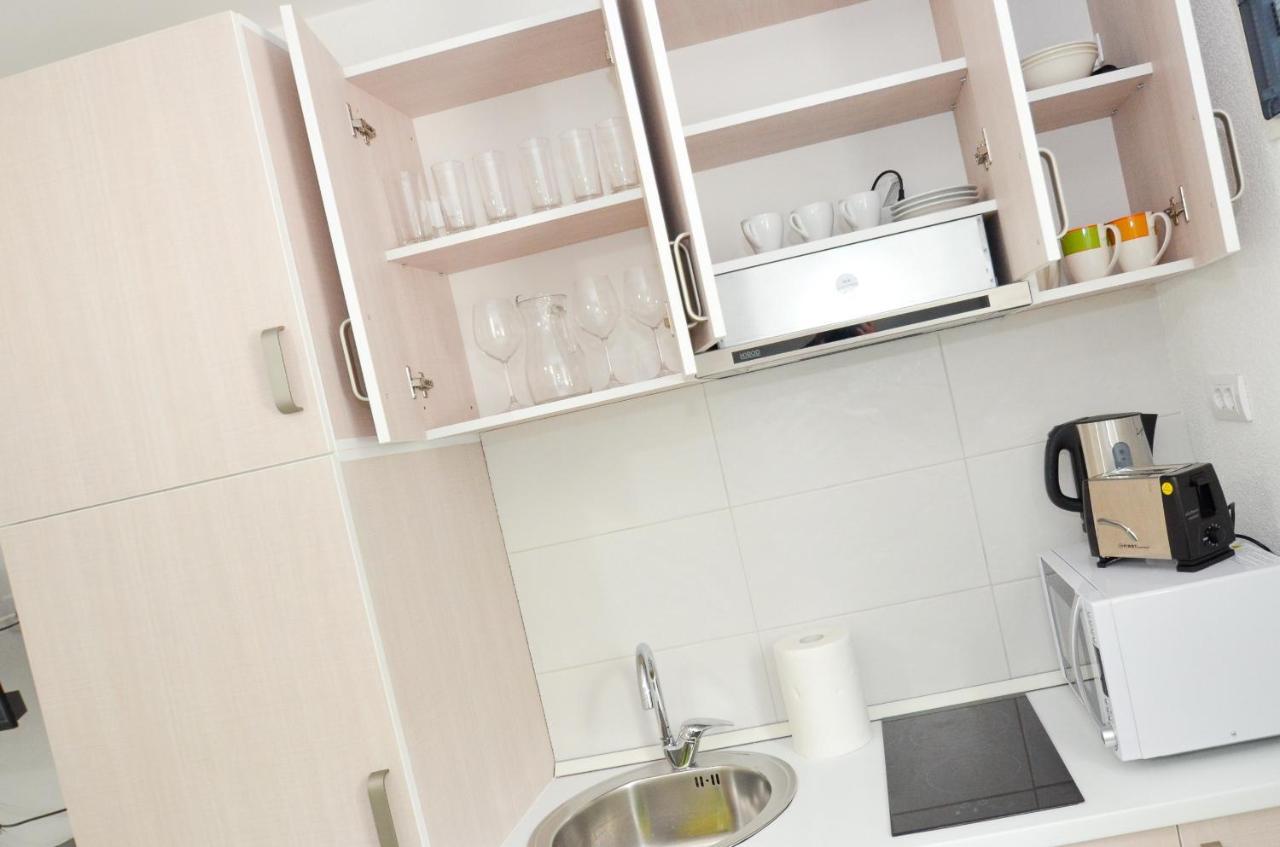 Bay View Apartments Котор Экстерьер фото
