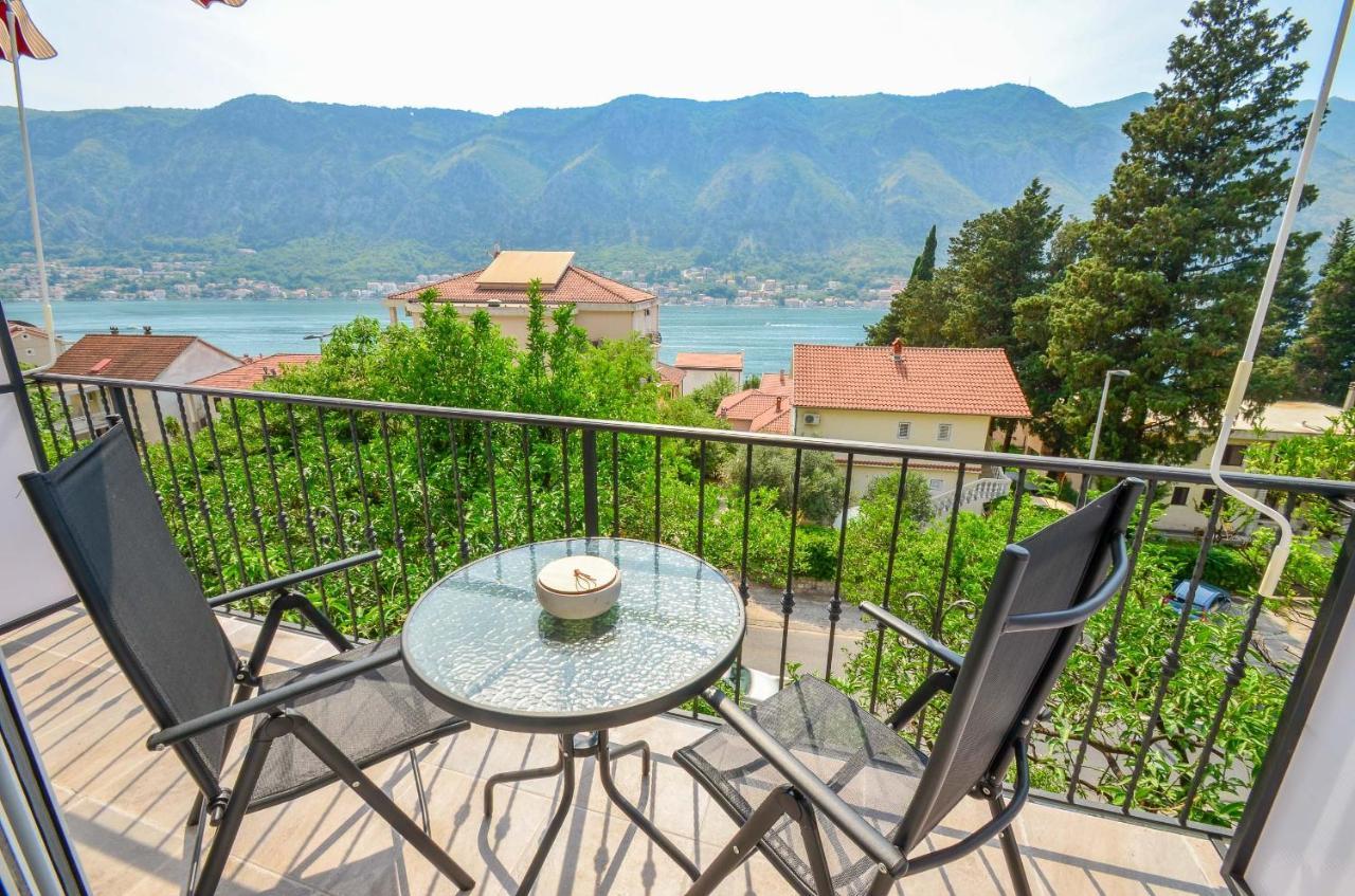 Bay View Apartments Котор Экстерьер фото