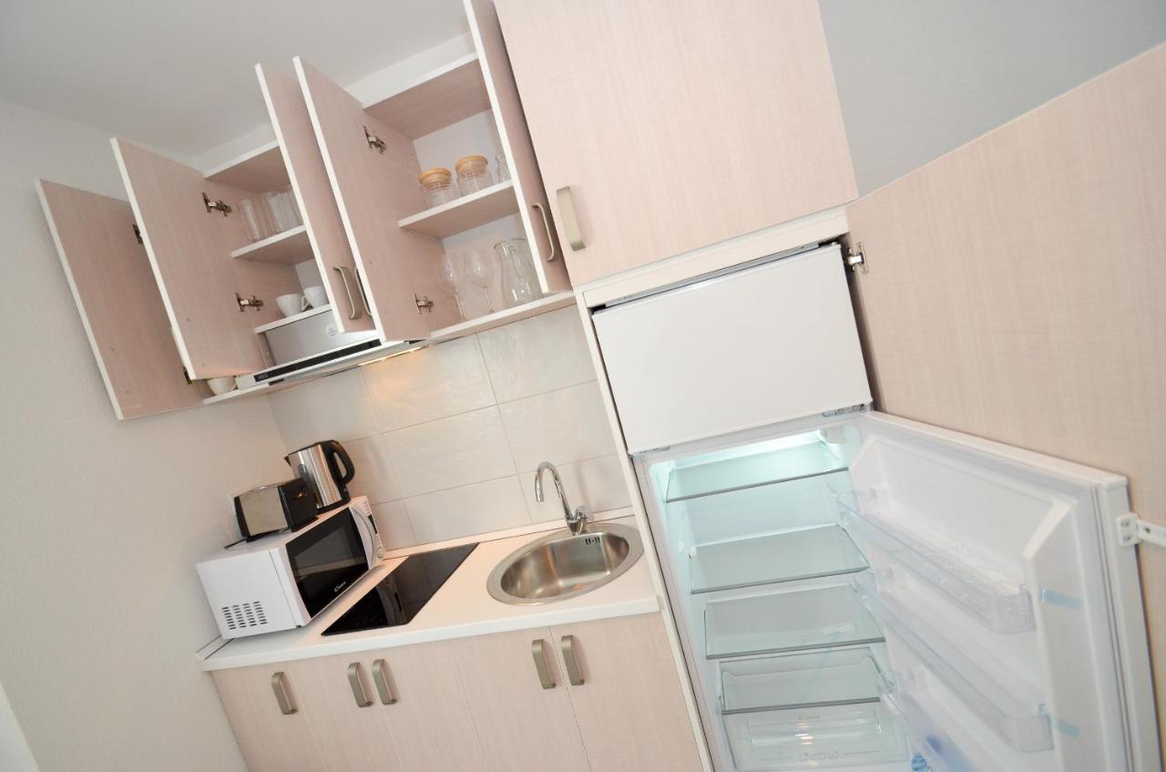 Bay View Apartments Котор Экстерьер фото