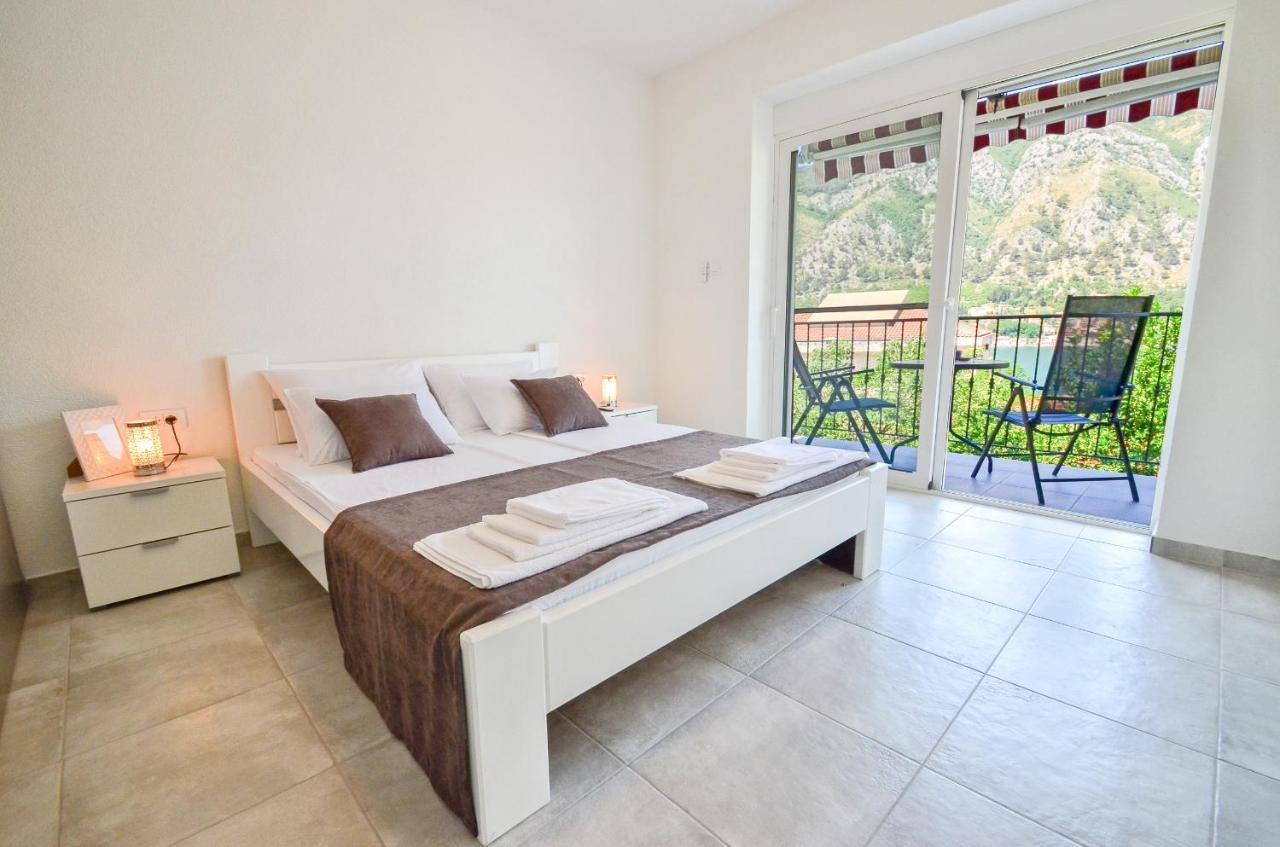 Bay View Apartments Котор Экстерьер фото