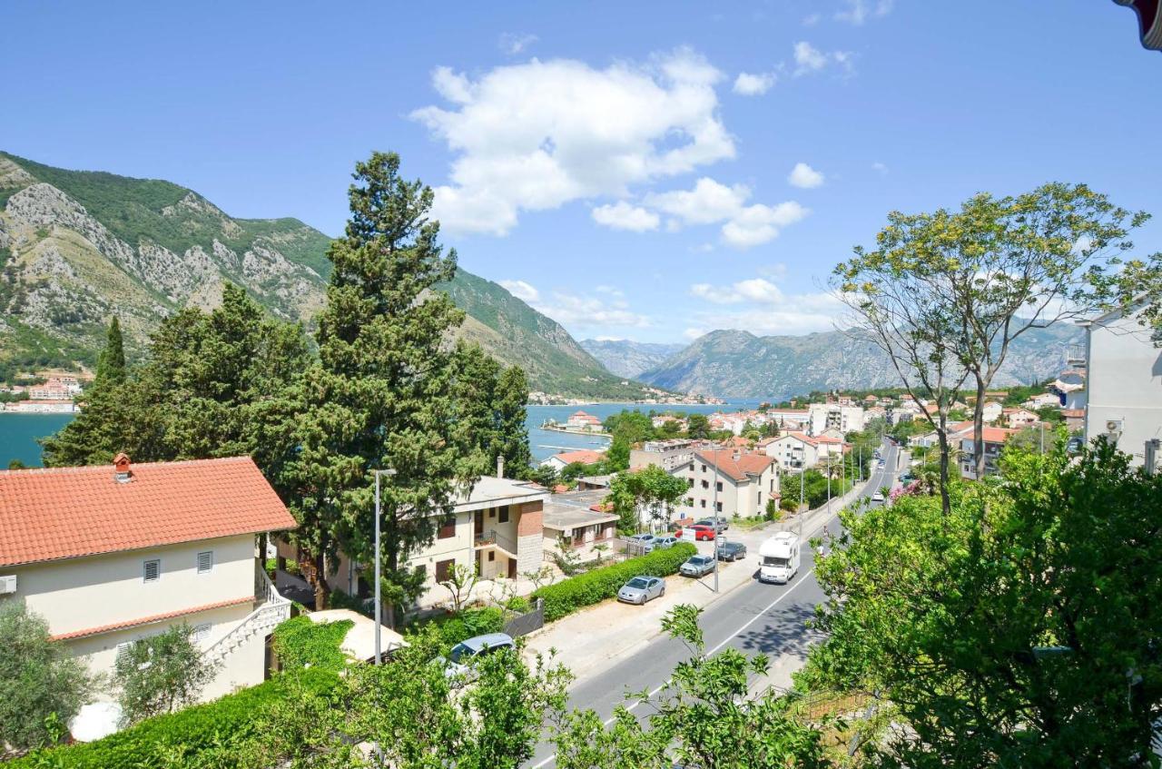 Bay View Apartments Котор Экстерьер фото