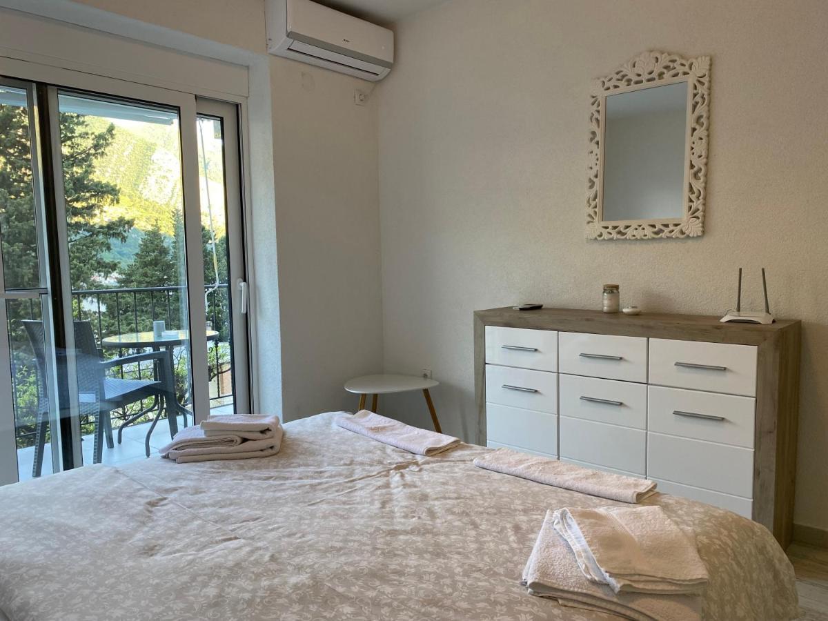 Bay View Apartments Котор Экстерьер фото