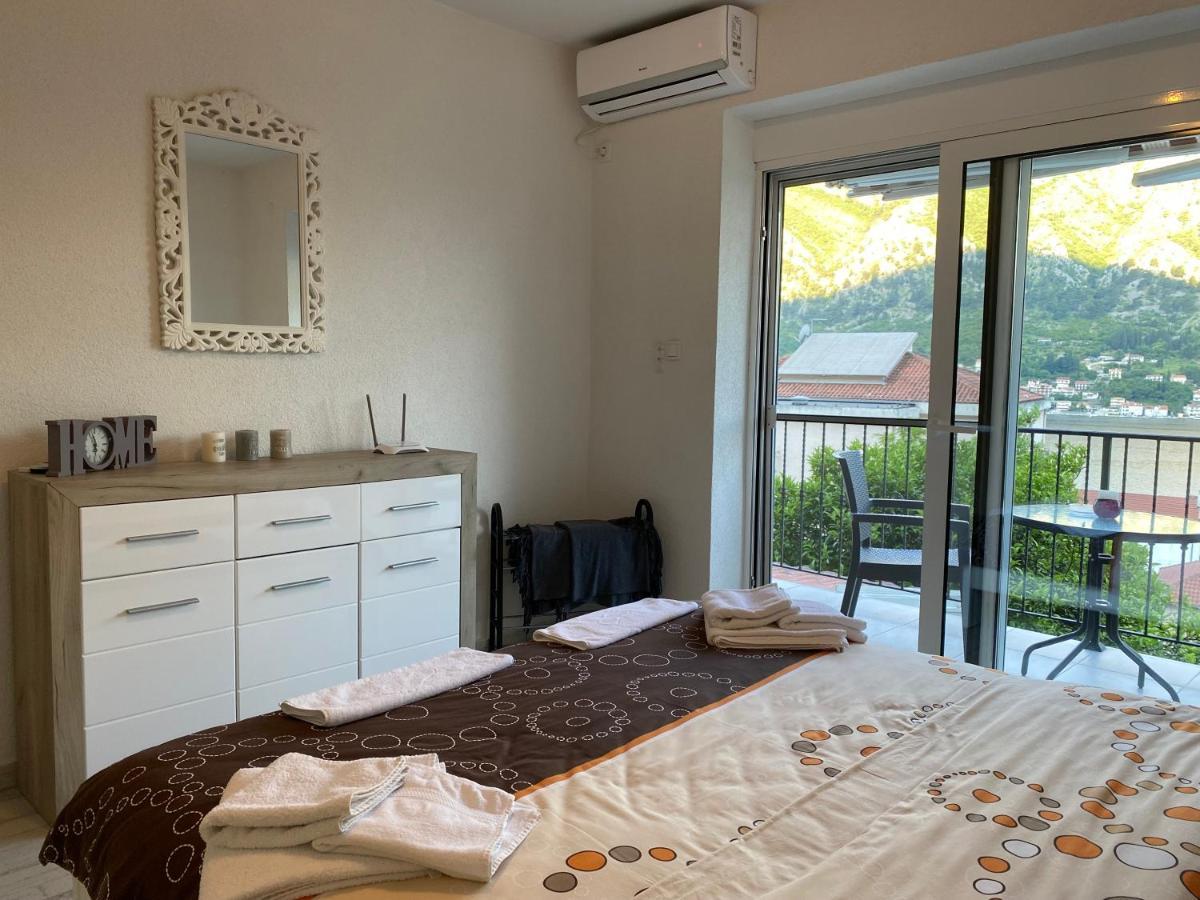 Bay View Apartments Котор Экстерьер фото